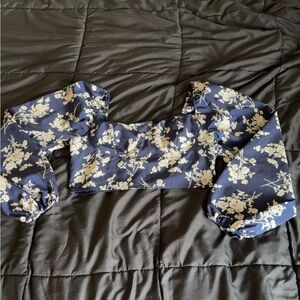 Floral Puff Sleeve Crop Top